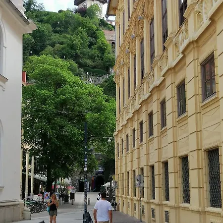 Strailhofer Weg Ferienwohnung